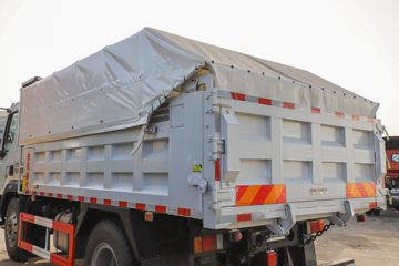 �������� ����L3 180���� 4X2 4.2����ж��ͼƬ