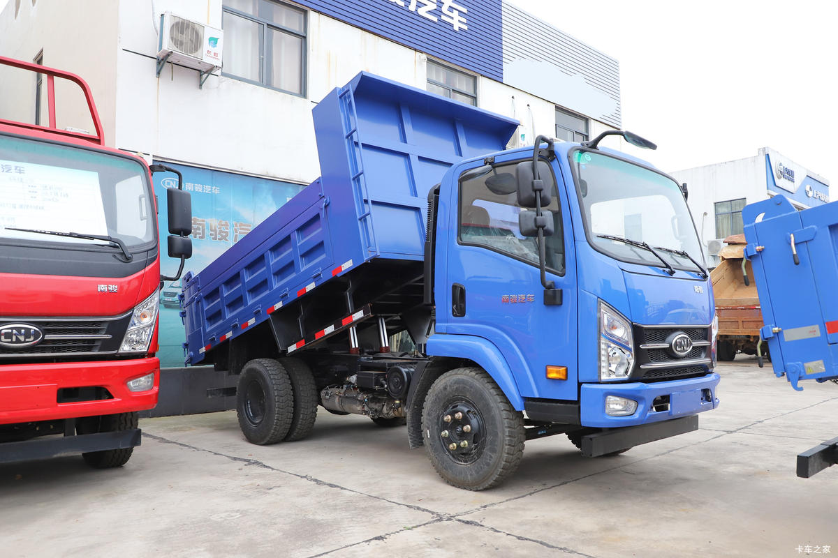 瑞吉J30自卸车外观图片