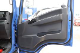 瑞吉J30&nbsp;自卸车驾驶室                                               图片