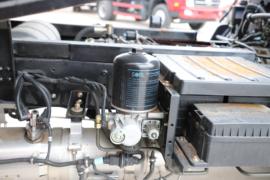 瑞吉J30&nbsp;自卸车底盘                                                图片