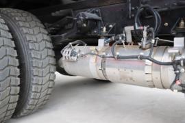 瑞吉J30&nbsp;自卸车底盘                                                图片