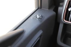 福田 奥铃M卡 1.6L 122马力 汽油 2.7米双排厢式小卡(液刹)