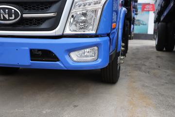 �Ͽ����� ��ʤ 150���� 4X2 3.1����ж��ͼƬ