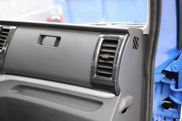 �Ͽ����� ��ʤ 150���� 4X2 3.1����ж��ͼƬ