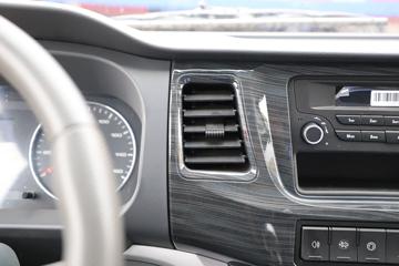 �Ͽ����� ��ʤ 150���� 4X2 3.1����ж��ͼƬ