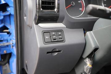 �Ͽ����� ��ʤ 150���� 4X2 3.1����ж��ͼƬ