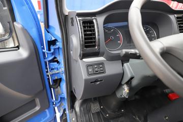 �Ͽ����� ��ʤ 150���� 4X2 3.1����ж��ͼƬ