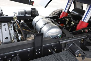 �Ͽ����� ��ʤ 150���� 4X2 3.1����ж��ͼƬ