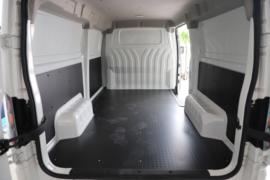 驭达&nbsp;电动封闭厢货货厢图片