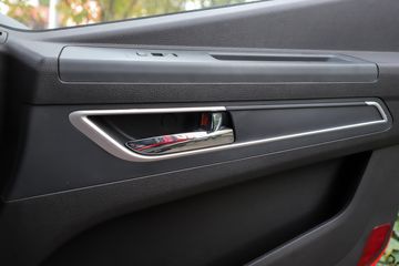 �������� �ܻ�H6 ���ϰ� 370���� 8X4 6.6����ж��(����)ͼƬ