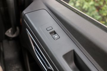 �������� �ܻ�H6 ���ϰ� 370���� 8X4 6.6����ж��(����)ͼƬ