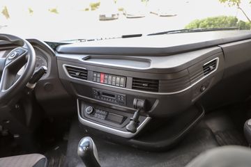 �������� �ܻ�H6 ���ϰ� 370���� 8X4 6.6����ж��(����)ͼƬ