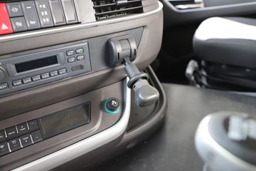 �������� �ܻ�H6 ���ϰ� 370���� 8X4 6.6����ж��(����)ͼƬ