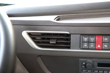 �������� �ܻ�H6 ���ϰ� 370���� 8X4 6.6����ж��(����)ͼƬ