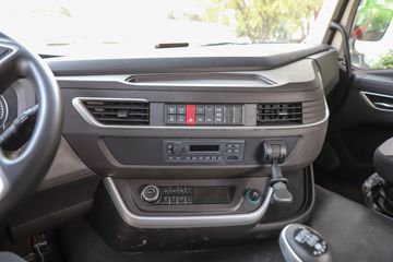 �������� �ܻ�H6 ���ϰ� 370���� 8X4 6.6����ж��(����)ͼƬ