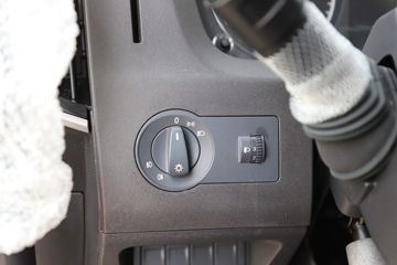 �������� �ܻ�H6 ���ϰ� 370���� 8X4 6.6����ж��(����)ͼƬ