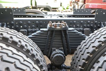 �������� �ܻ�H6 ���ϰ� 370���� 8X4 6.6����ж��(����)ͼƬ