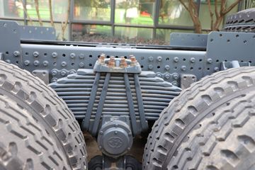 �������� �ܻ�H6 ���ϰ� 370���� 8X4 6.6����ж��(����)ͼƬ