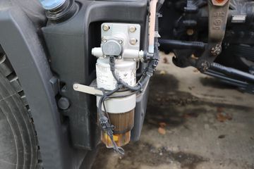 �������� �ܻ�H6 ���ϰ� 370���� 8X4 6.6����ж��(����)ͼƬ