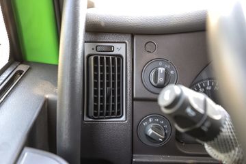  ʨC6 ذ 390 6X4 5.6ж()(CQ5257ZLJHV09384)ͼƬ