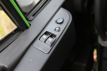  ʨC6 ذ 390 6X4 5.6ж()(CQ5257ZLJHV09384)ͼƬ