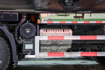  ʨC6 ذ 390 6X4 5.6ж()(CQ5257ZLJHV09384)ͼƬ