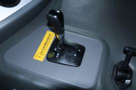 北奔V3&nbsp;电动牵引车驾驶室图片