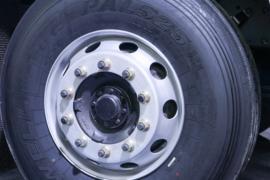 北奔V3&nbsp;电动牵引车底盘图片