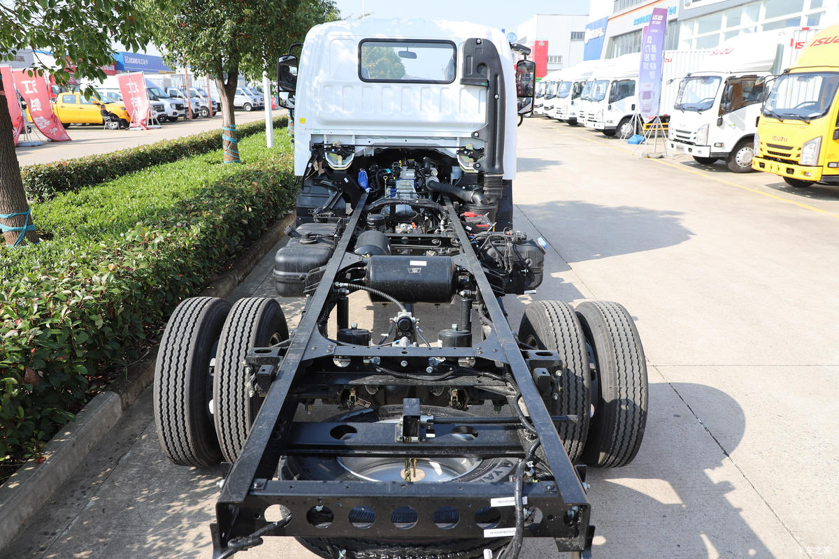 福田奥铃捷运青春无敌版详解 146马力+8.25万元亲民价格 城配创业优选