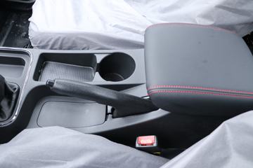 ������Խ��D5 1.6L 122���� 3.95�׵�������С��(����)(SC1034UFD6B1)ͼƬ