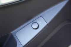 福田 祥菱V3 3.5T 3.7米单排纯电动栏板微卡55.7kWh