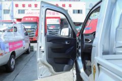 福田 祥菱V3 3.5T 3.7米单排纯电动栏板微卡55.7kWh