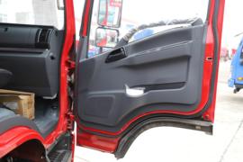 瑞捷D30&nbsp;自卸车驾驶室                                               图片