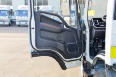 江淮 帅铃S9 160马力 4.18米单排仓栅式轻卡(HFC5048CCYP71K3C7S)