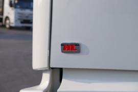 E700&nbsp;电动牵引车外观图片