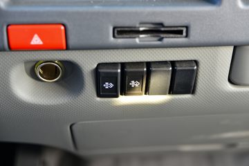 ���� ˧��Q6 160���� 3.85���Ű������Ῠ(����)(HFC1048P71K3C7S)ͼƬ