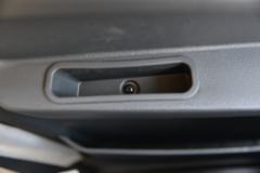 中国重汽HOWO 悍将 160马力 4.15米单排栏板轻卡(万里扬6档)(ZZ1127H3315F1)