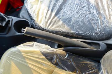 ���� ��X1 2.2L 95���� CNG˫ȼ�� 3.95�׵�����ʽ�Ῠ(KMC5040XXYNG318D6)ͼƬ