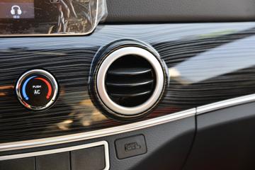 ���� ��X1 2.2L 95���� CNG˫ȼ�� 3.95�׵�����ʽ�Ῠ(KMC5040XXYNG318D6)ͼƬ