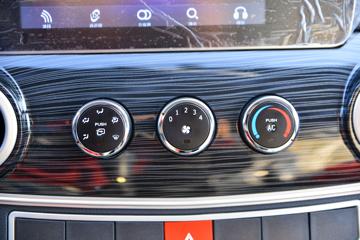 ���� ��X1 2.2L 95���� CNG˫ȼ�� 3.95�׵�����ʽ�Ῠ(KMC5040XXYNG318D6)ͼƬ