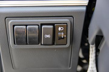 ���� ��X1 2.2L 95���� CNG˫ȼ�� 3.95�׵�����ʽ�Ῠ(KMC5040XXYNG318D6)ͼƬ