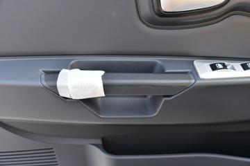 ���� ��X1 2.2L 95���� CNG˫ȼ�� 3.95�׵�����ʽ�Ῠ(KMC5040XXYNG318D6)ͼƬ