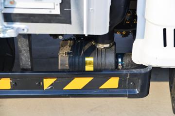 ���� ��X1 2.2L 95���� CNG˫ȼ�� 3.95�׵�����ʽ�Ῠ(KMC5040XXYNG318D6)ͼƬ