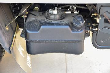 ���� ��X1 2.2L 95���� CNG˫ȼ�� 3.95�׵�����ʽ�Ῠ(KMC5040XXYNG318D6)ͼƬ