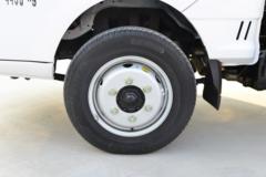 凯马 锐航X1 2.2L 95马力 CNG双燃料 3.95米单排厢式轻卡(KMC5040XXYNG318D6)