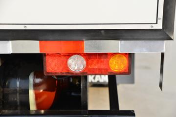 ���� ��X1 2.2L 95���� CNG˫ȼ�� 3.95�׵�����ʽ�Ῠ(KMC5040XXYNG318D6)ͼƬ