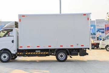 ���� ��X1 2.2L 95���� CNG˫ȼ�� 3.95�׵�����ʽ�Ῠ(KMC5040XXYNG318D6)ͼƬ