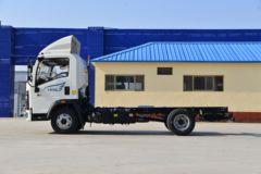 中国重汽HOWO 悍将 160马力 4.15米单排厢式轻卡(ZZ5047XXYC3215F145)