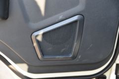 中国重汽HOWO 悍将 160马力 4.15米单排厢式轻卡(ZZ5047XXYC3215F145)