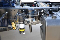 中国重汽HOWO 悍将 160马力 4.15米单排厢式轻卡(ZZ5047XXYC3215F145)